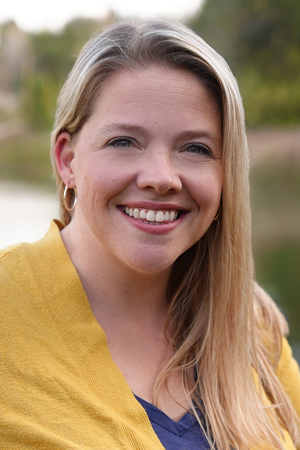 Meet Jen Reynolds, an account manager at cohort.digital.